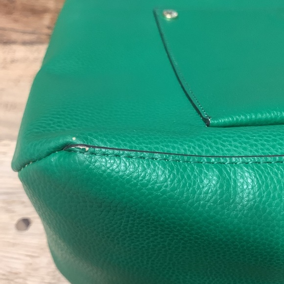 Steve Madden Green and Floral Tote - Picture 13 of 14